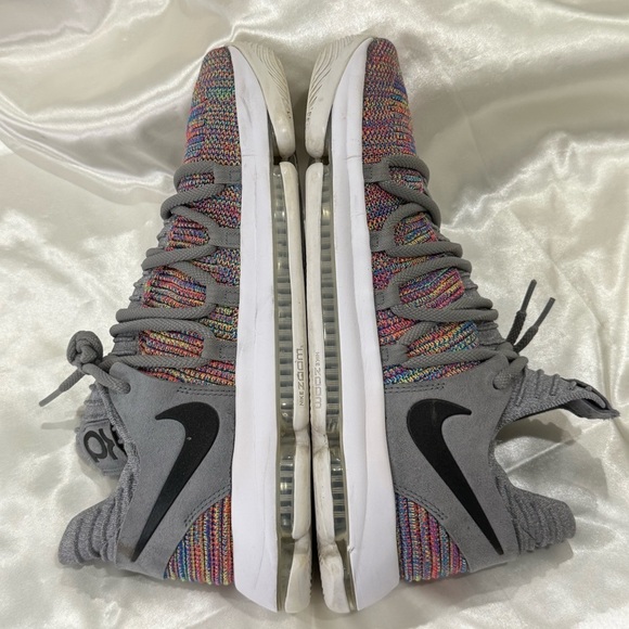 Nike Zoom KD 10 Multi Color Sneakers Flyknit Gray 897815-900 Basketball Size 13 - Picture 7 of 15